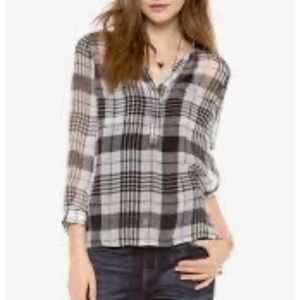 Joie  Stripes Black and White Checkered The Nepal Blouse size Large